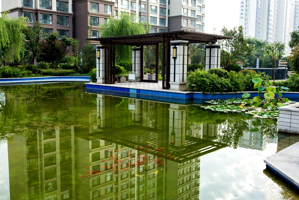 张跃图文：山水倾城