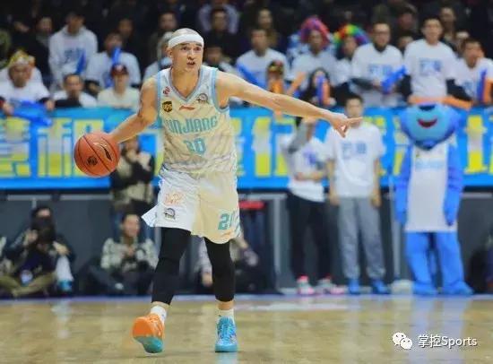 《虎啸天山》系列专栏第2期-一头永不屈服的西域雄狮：西热力江