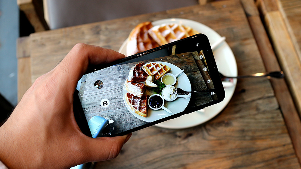 全面屏荣耀畅玩7x有几种颜色,千元旗舰手机荣耀畅玩7x