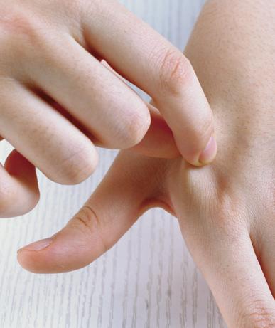 身体正面经络精油spa按摩手法视频,教你按摩的五大手法