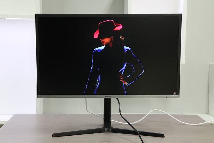 三星uh850显示器,三星量子点显示器uh850