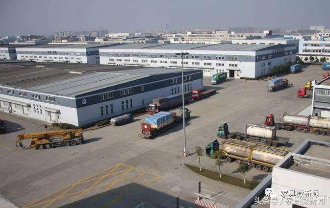 东鹏瓷砖火爆销售,东鹏清仓款卫浴