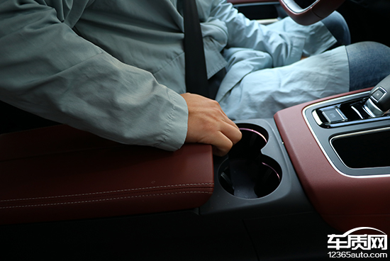 2022款雪铁龙天逸c5aircross,雪铁龙天逸c5实用性