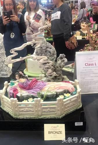 这些手办都能舔，中国蛋糕大神用古风作品夺得世界大赛金奖