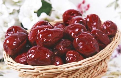 吃红枣能补铁补血吗,吃阿胶红枣能补气血吗