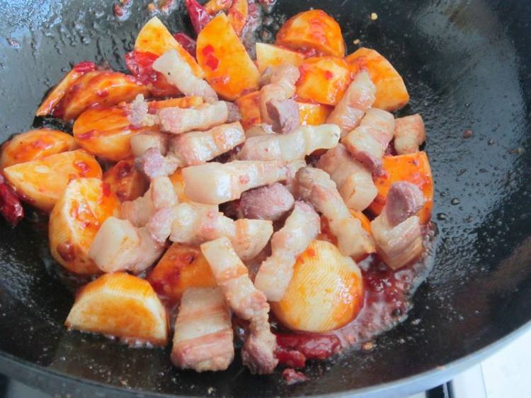 超好吃的土豆家常菜,超好吃的土豆肉饭