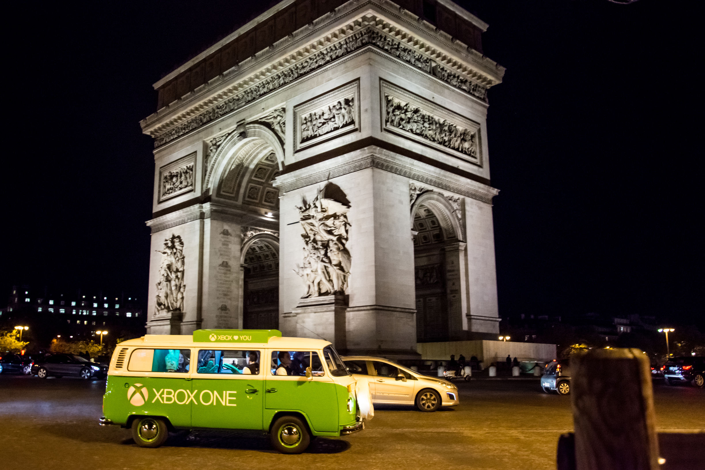 xboxone大陆行货版能玩吗,xboxone中国首发限定