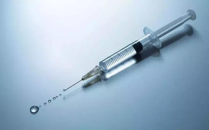 乳腺囊肿2级严重吗要不要治疗,b超乳腺囊肿有漂浮物怎么回事