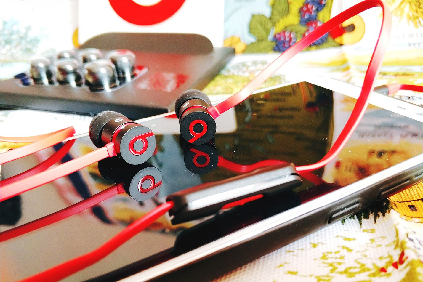 beatsurbeats2.0耳机测试,beatsurbeats2.0适合吃鸡吗