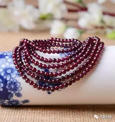 最适合男士上班族戴的水晶,各种职业适合戴的水晶