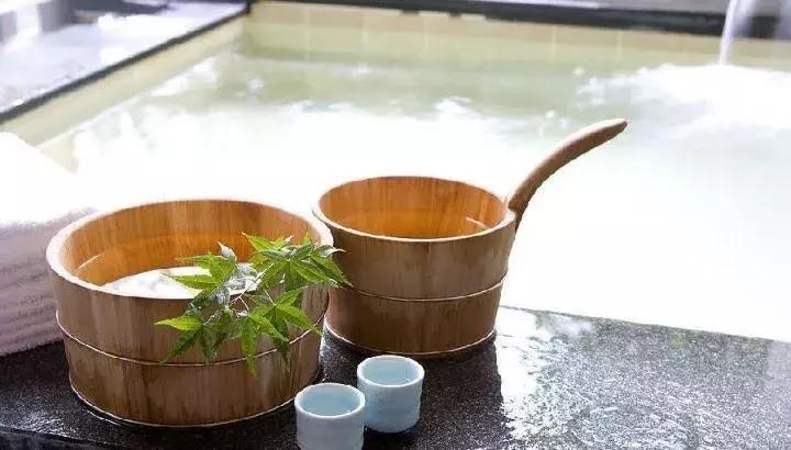 青岛最美11号线风景,青岛最美地铁和最浪漫的地铁