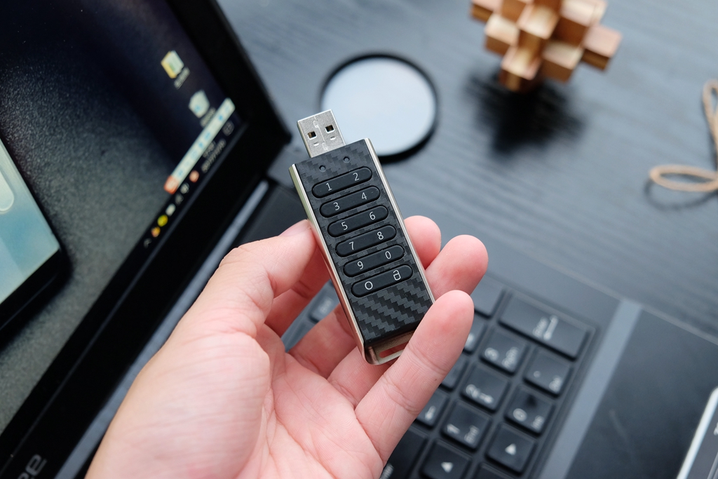 2017年商务人士最值得入手的一款移动设备