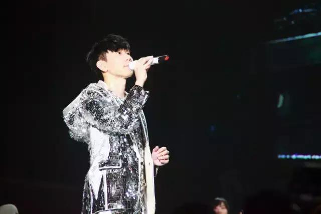 我怀念的孙燕姿林俊杰合唱,我怀念的林俊杰孙燕姿演唱会