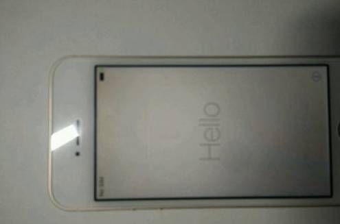 iphonese国行好还是美版,iphonese国行背面