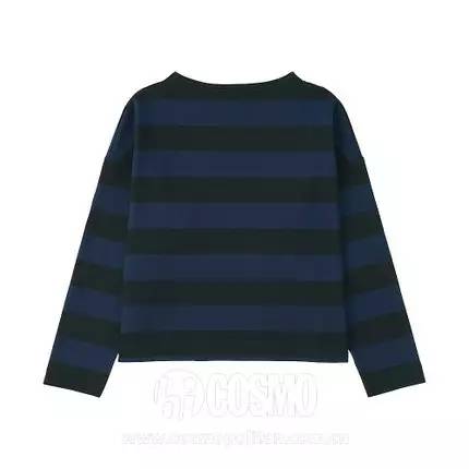 针织开衫怎么样穿更好看,针织开衫穿大点还是小点好看