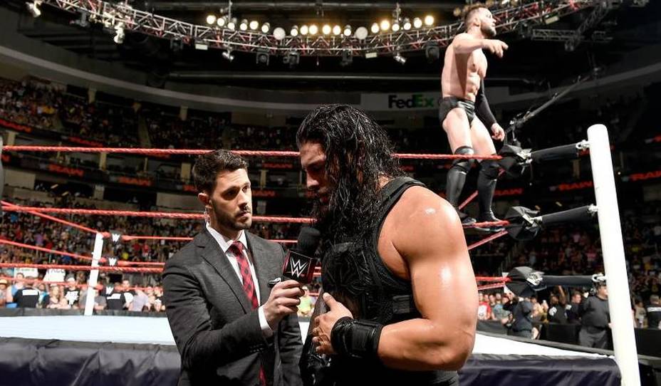 wwe选手失误道歉,wwe选手被暴打