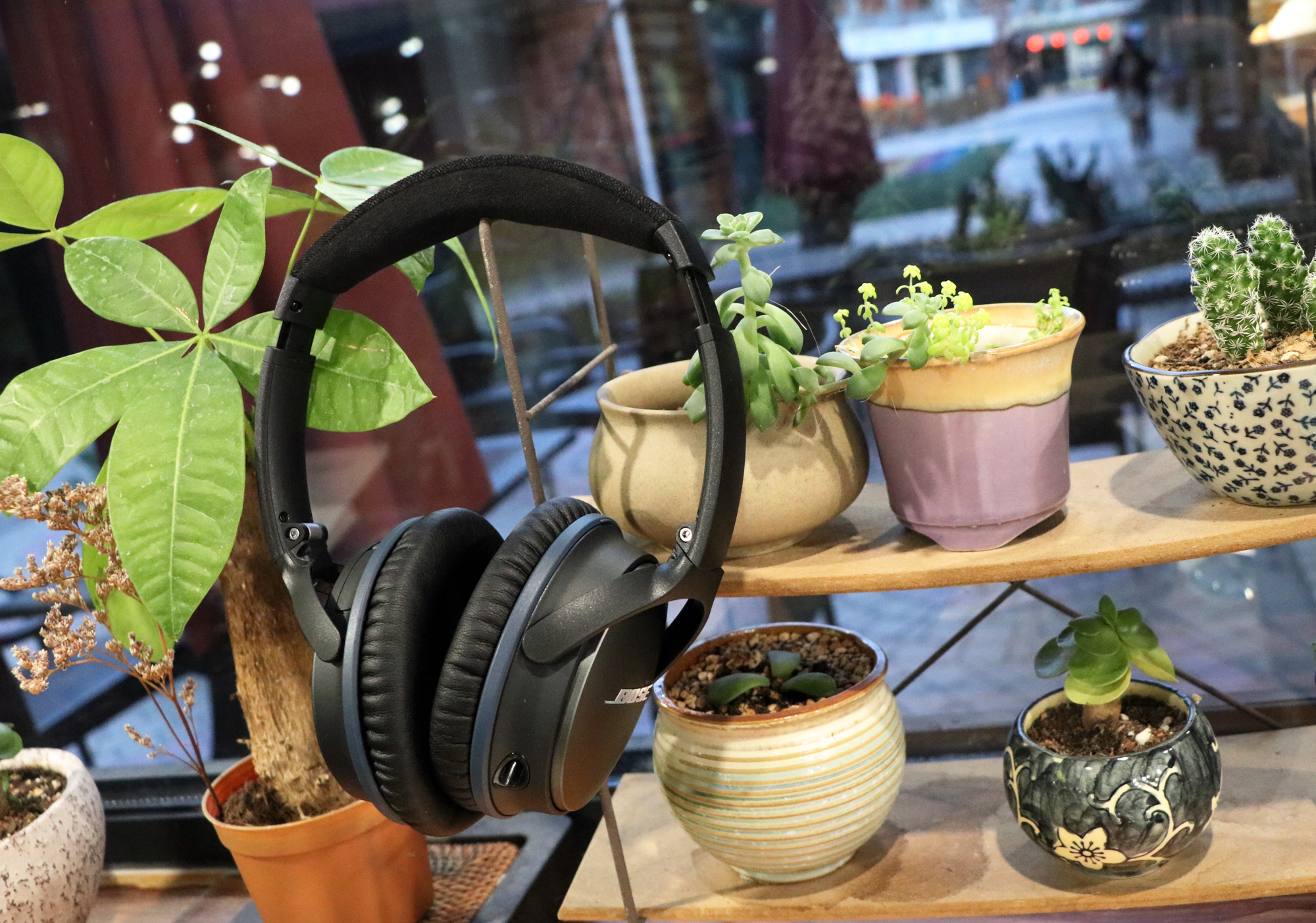 降噪最好的耳机qc20,boseqc35最好降噪耳机