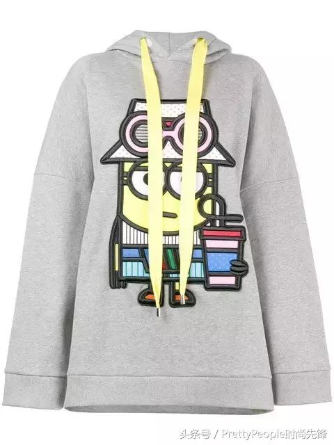 杨幂oversize卫衣,杨幂oversize卫衣搭配