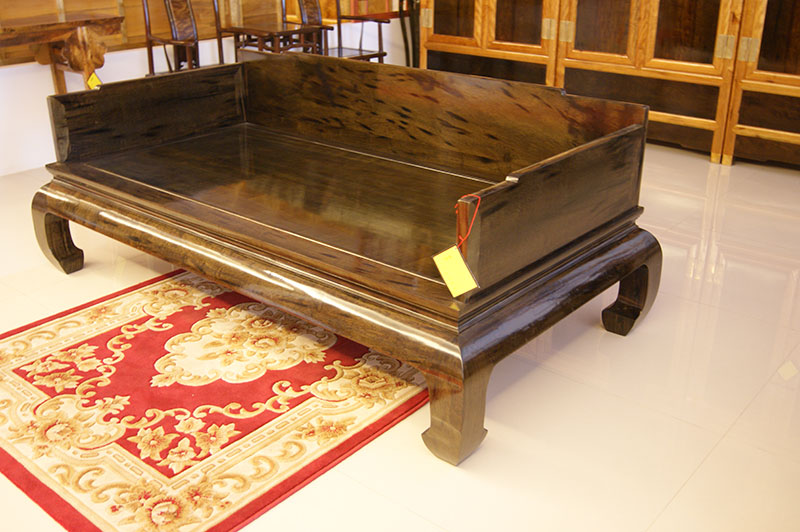 金丝楠阴沉木龙胆纹摆件图片,金丝楠阴沉罗汉床