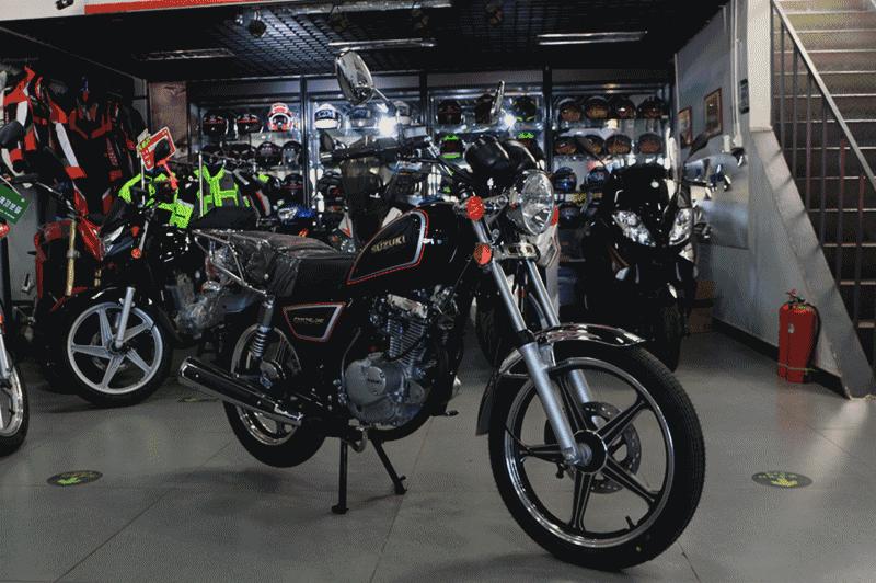 万元左右豪爵铃木,万元铃木神车