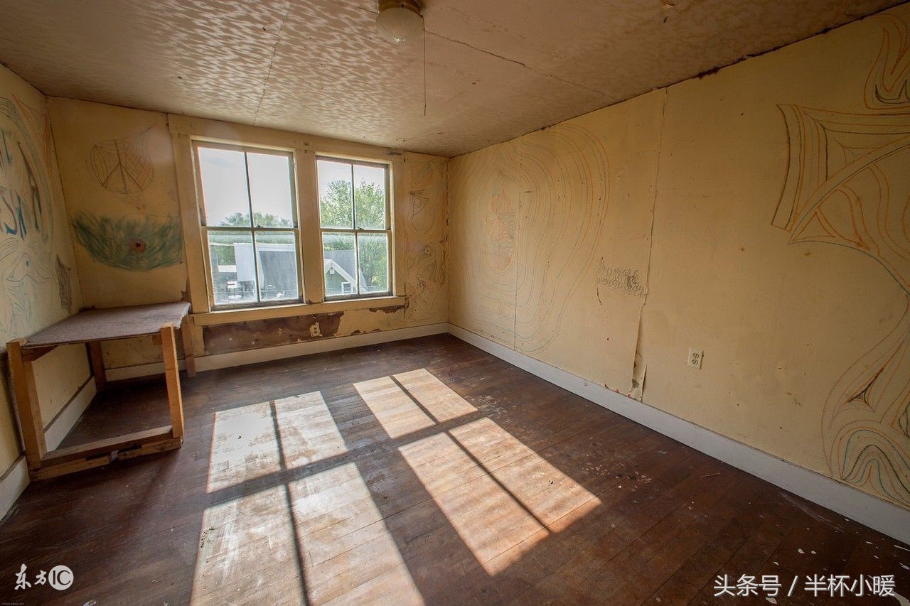 卫生间防水做后墙面空鼓有影响吗,卫生间贴完墙砖两个月整面墙空鼓