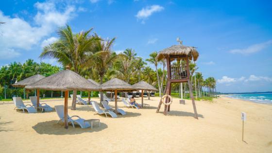 三亚送的14个免费海上游玩项目,三亚必买10件礼物