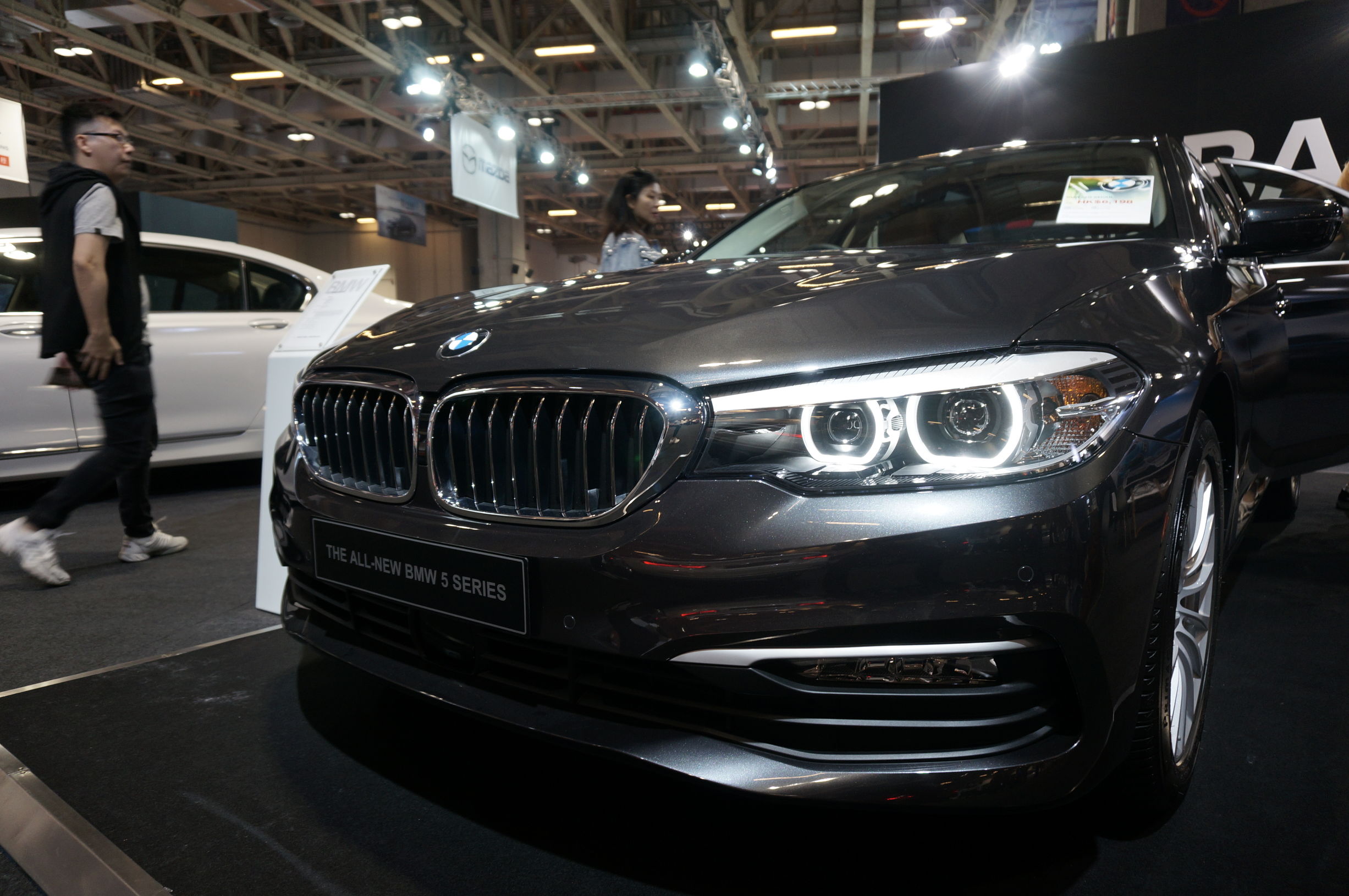 新款宝马标准轴距和长轴距的区别,新款进口宝马520i报价