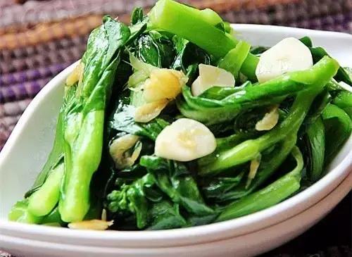 儿童科学配餐一日三餐食谱,一岁半宝宝食谱一日三餐吃啥