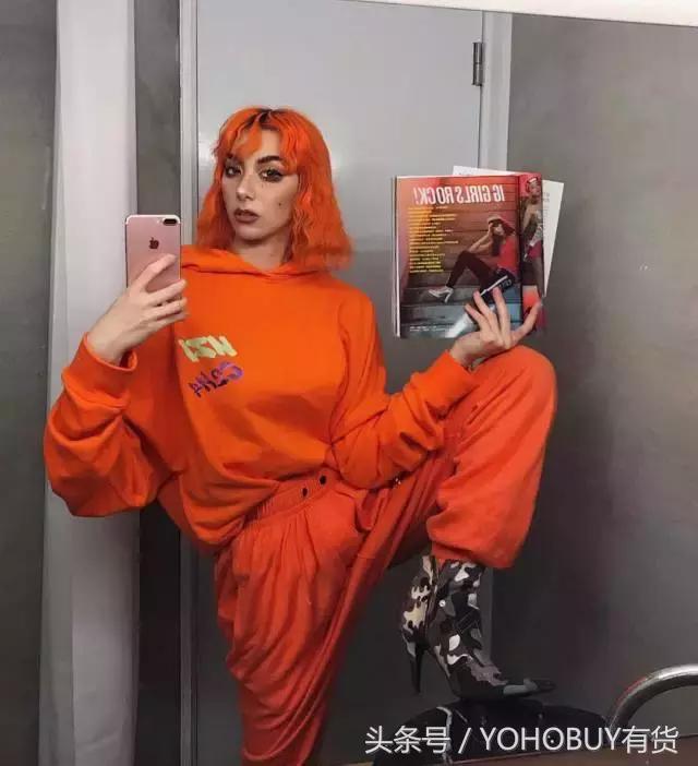 学会这些穿衣小技巧让你瞬间变高,学会这6个穿衣技巧时髦又高级