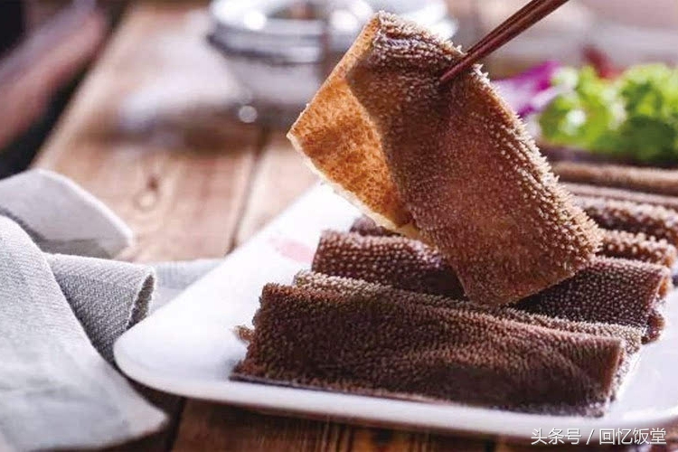 为什么重庆火锅那么出名,连马云都吃不起的食物