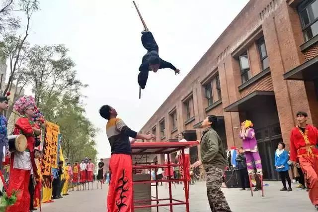 早读天津,天津市公交回暖