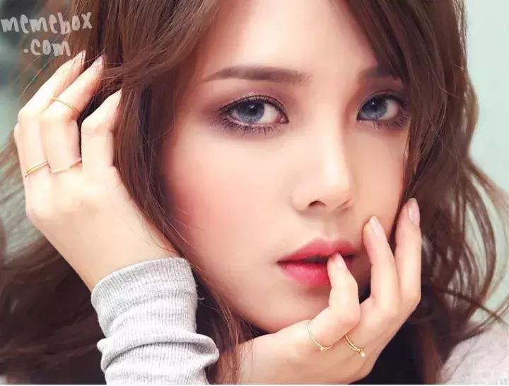 不超过100块钱的平价眼影盘推荐,dior2022春季限定千鸟格眼影盘769