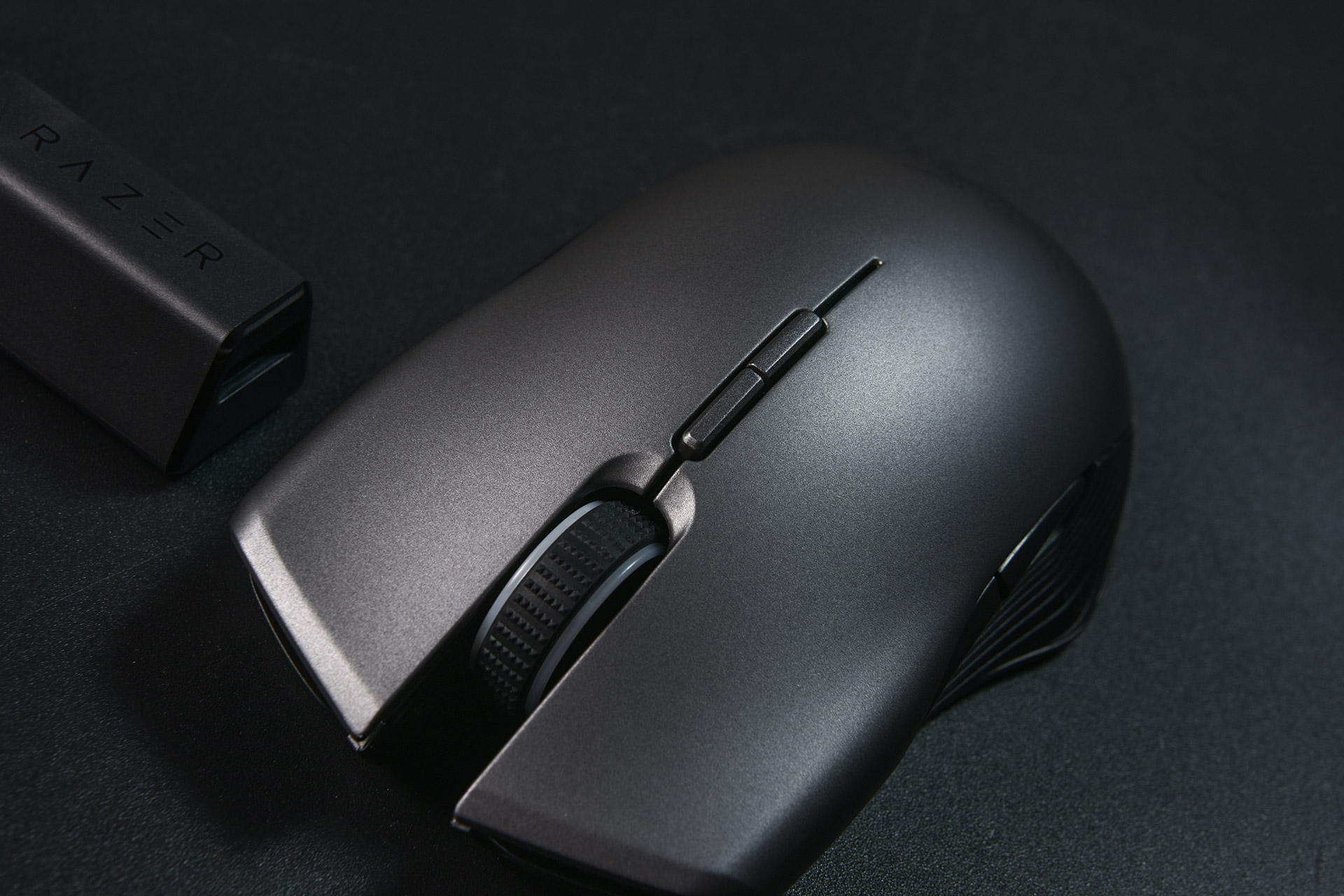 最新性价比无线游戏鼠标,目前最好的无线电竞鼠标