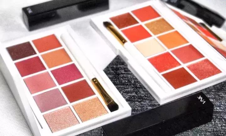 不超过100块钱的平价眼影盘推荐,推荐一款今年超火的眼影盘