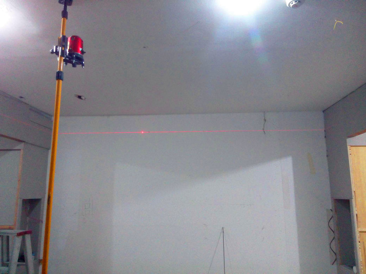 吊顶出问题返工谁负责,吊顶工做的不好怎样修复