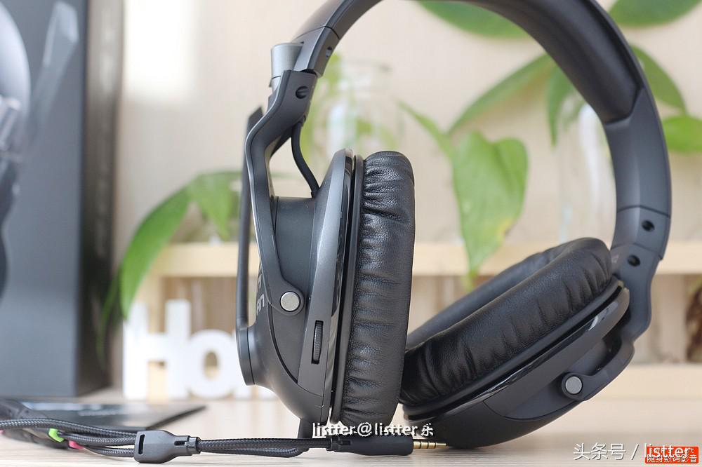 主播“吃鸡”听声辩位绝配，德国冰豹悍音KhanPRO电竞耳机测评