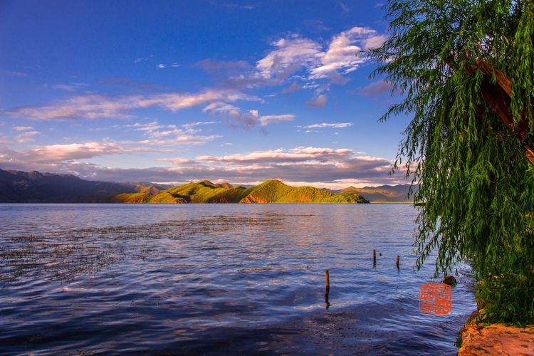 泸沽湖的静谧之美,美丽而又神秘的泸沽湖