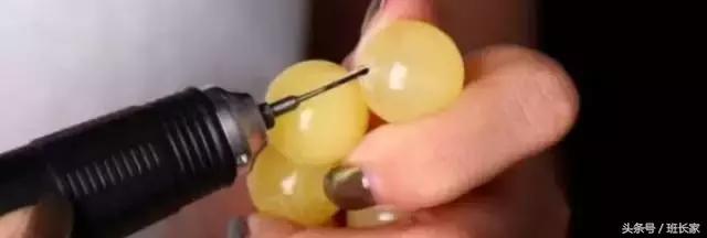 琥珀蜜蜡鉴别真假方法大揭秘,琥珀蜜蜡的真假鉴定图片大全