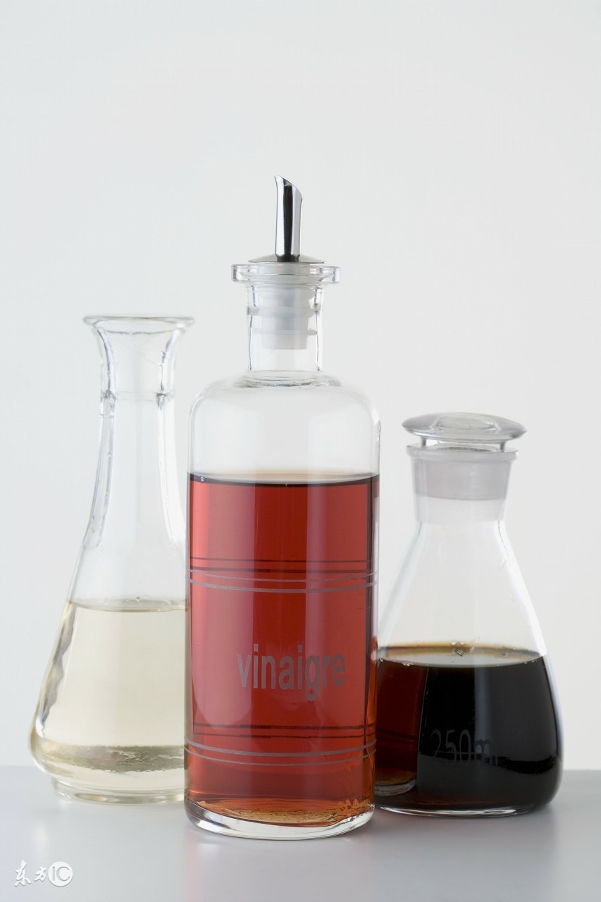 白醋洗脸的妙用,白醋擦鞋的妙用