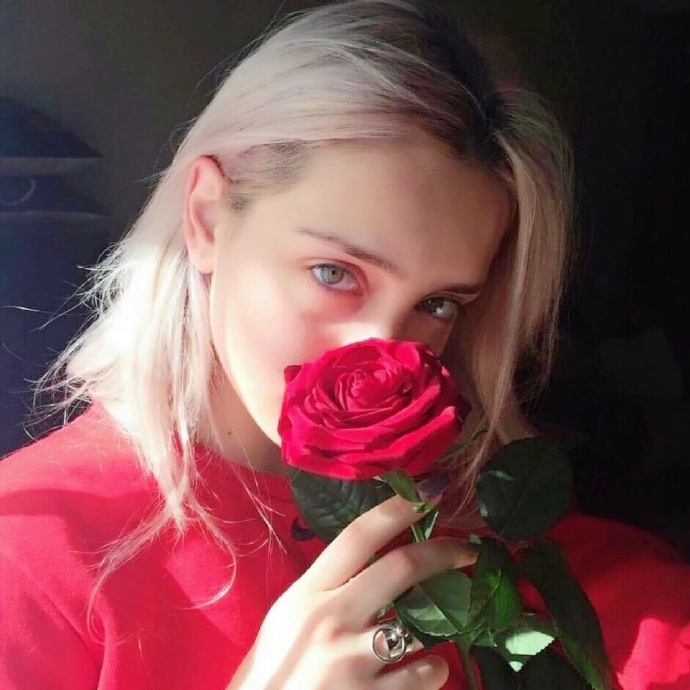 真心话大冒险跟别人说喜欢你,喜欢你一直都是真心话