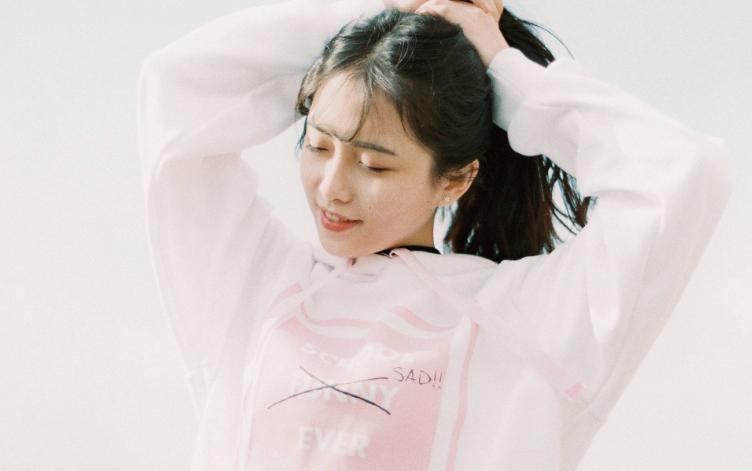 所有脸型缺陷都适合剪的刘海,想剪刘海但不知道什么刘海最合适