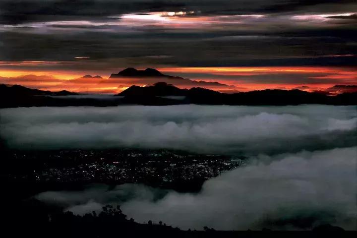 没去过尼泊尔旅游,没有去过西藏更没去过吉隆坡