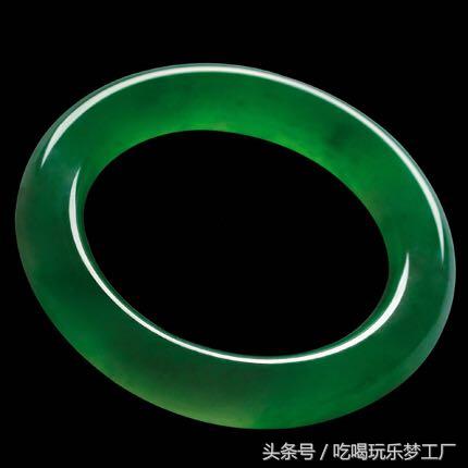 怎样才能买到一个真正的玉手镯,玉手镯选购时需要注意6个细节