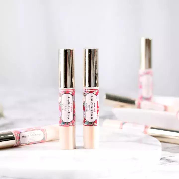 圣诞限定款口红试色,好物推荐口红便携