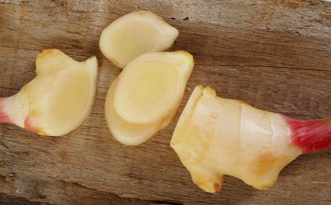 冻疮让整个手指都肿了,冻疮已经溃烂怎么快速治疗