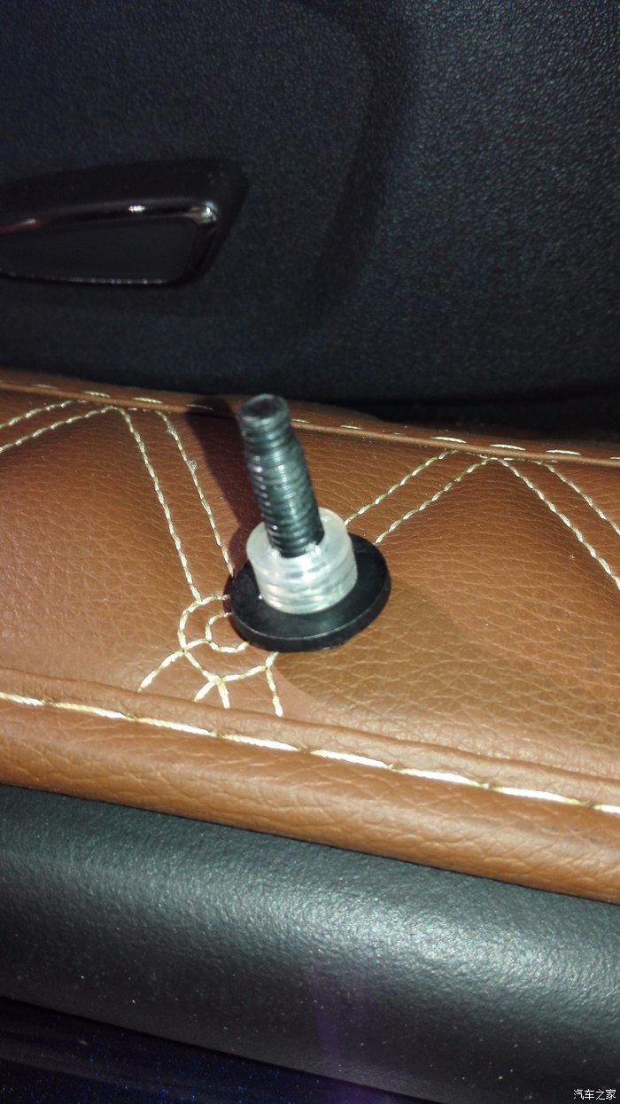 金牛座和宝马5系驾乘感受,福特金牛座与a6驾乘感受