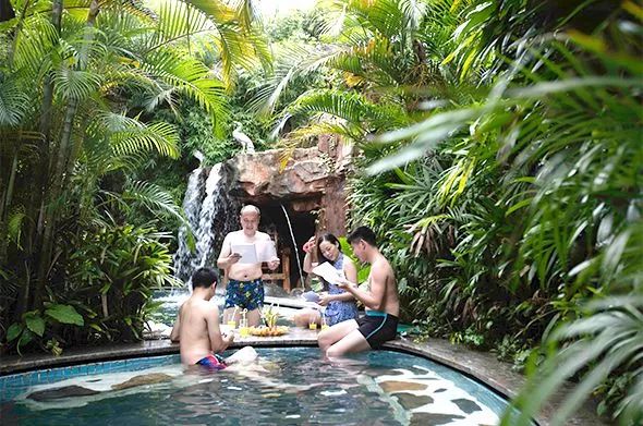 这些古村落居然藏着温泉？趁着降温，不妨来一次古村“泡汤”，感受写意人生！