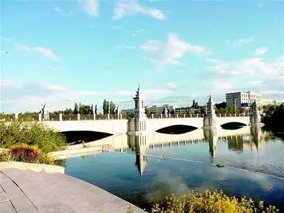 湖北武汉援疆,武汉援疆医疗队到达伊犁