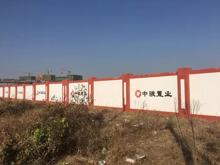 房价比地价还低！12500元/㎡的禄口限价盘今天被投资客团团包围