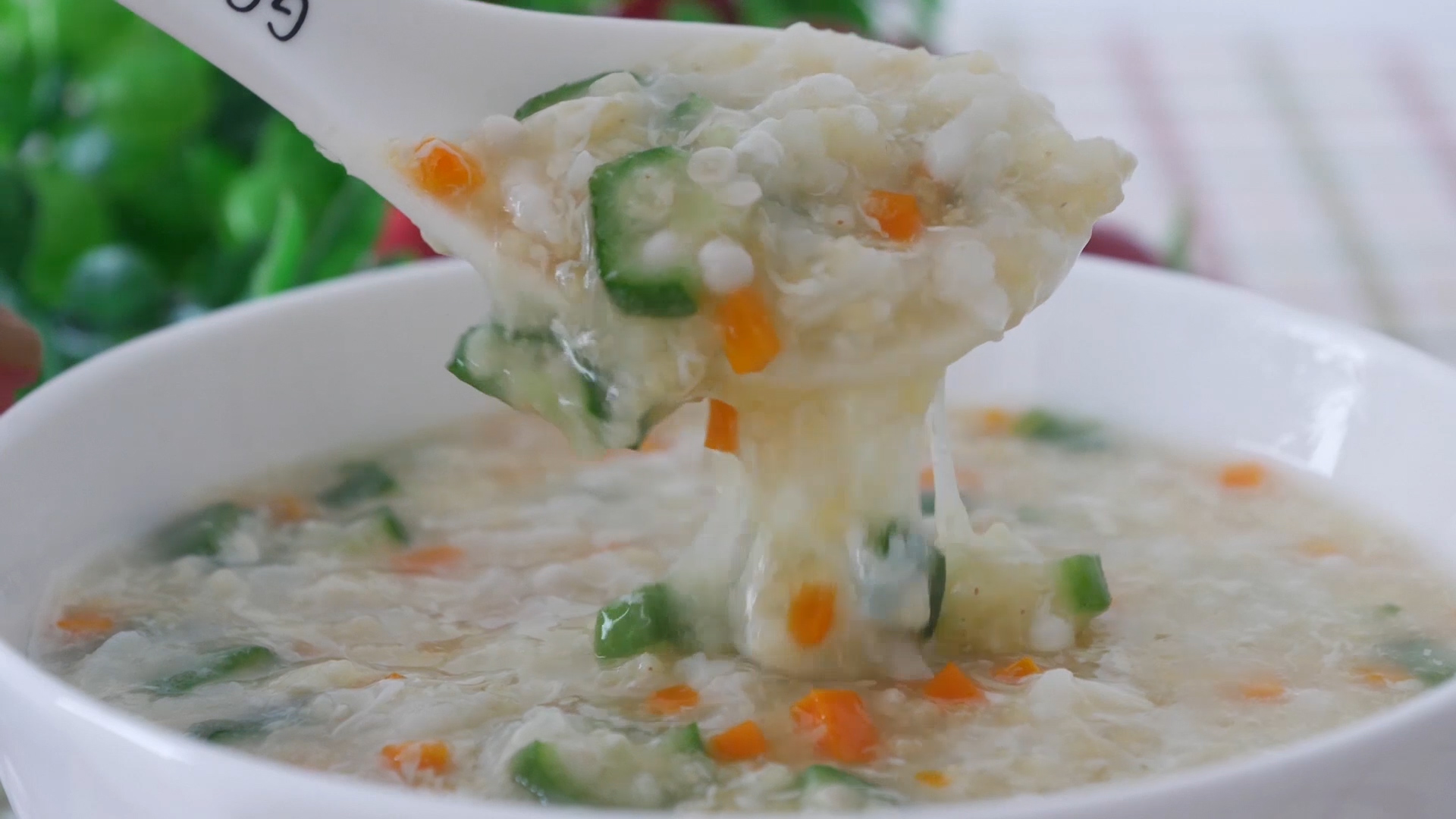 孩子缺钙吃什么能补上去,孩子补钙别只喝牛奶3种补钙蔬菜